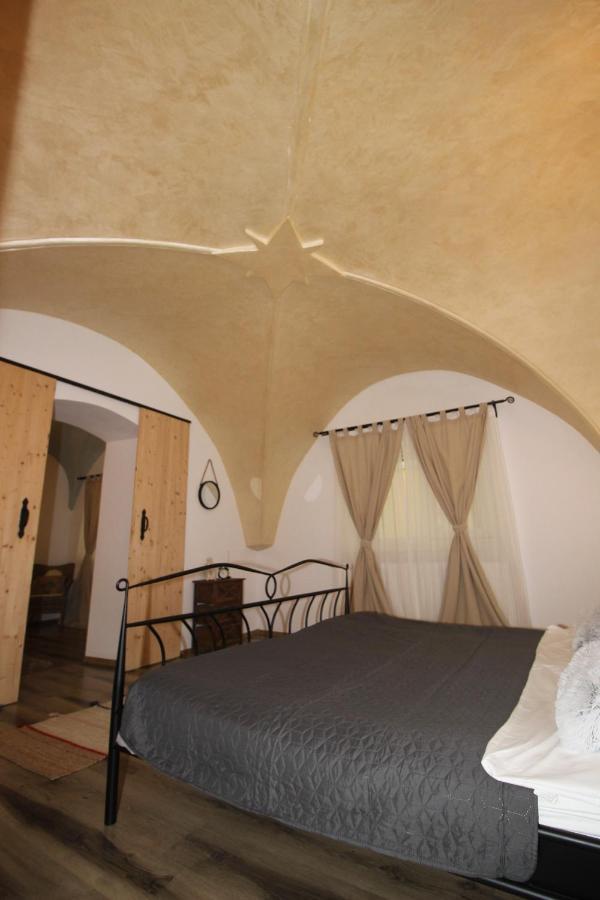 Gothic Apartment Braşov Exteriör bild