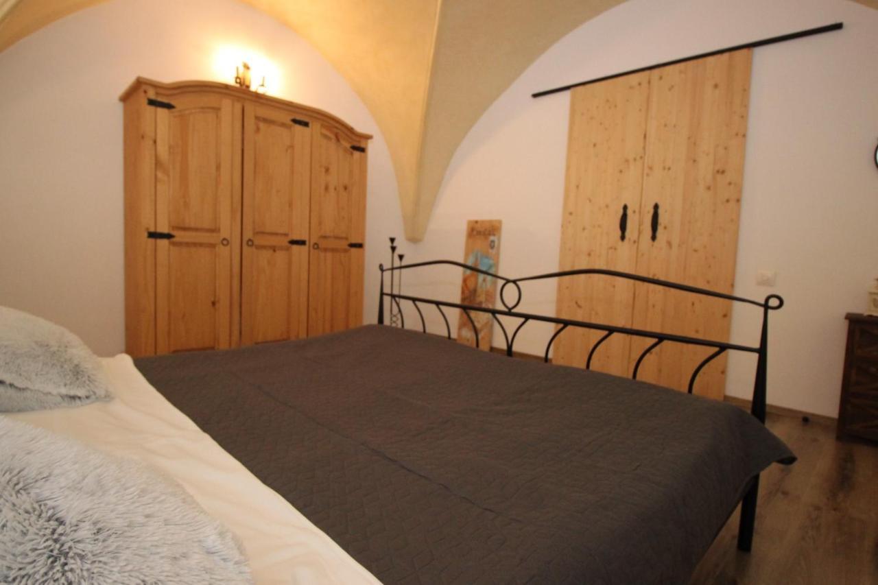 Gothic Apartment Braşov Exteriör bild